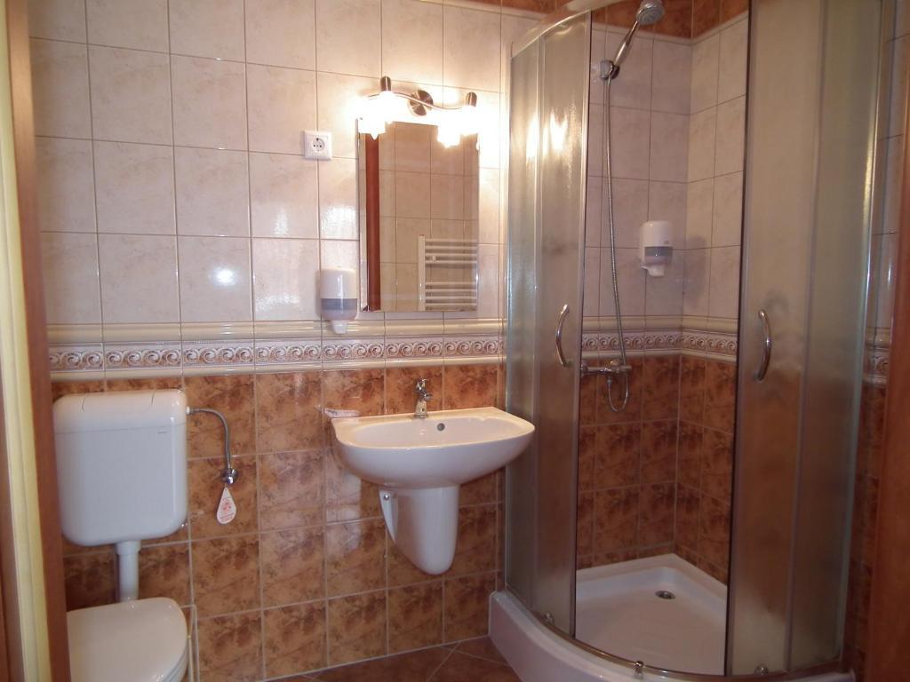 Hotel Jarja Hajdúszoboszló الغرفة الصورة