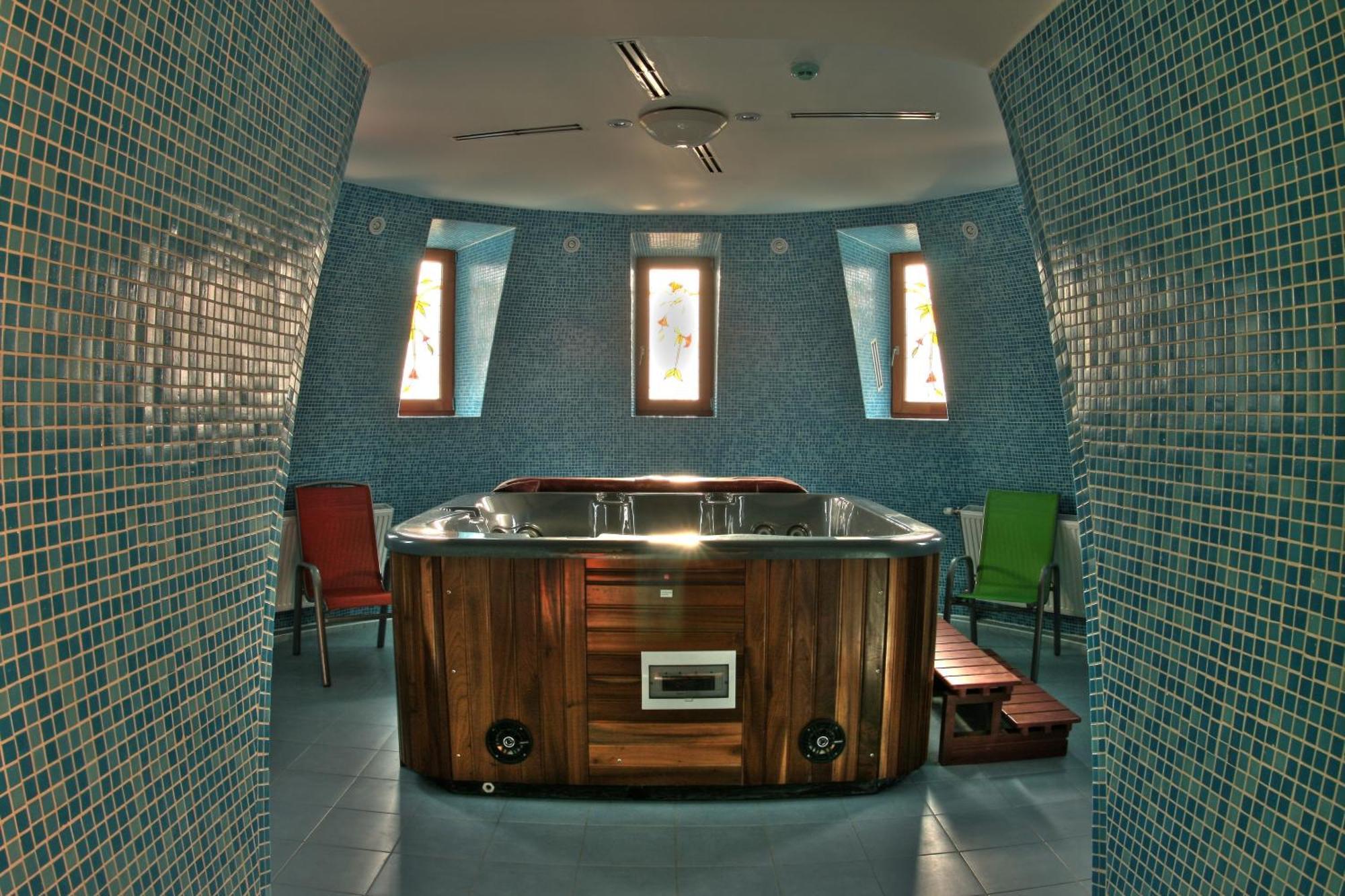 Hotel Jarja Hajdúszoboszló المظهر الخارجي الصورة