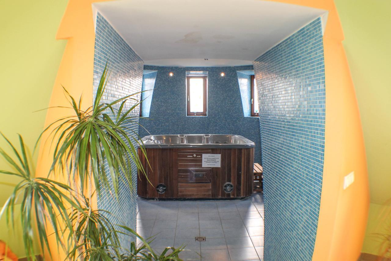 Hotel Jarja Hajdúszoboszló المظهر الخارجي الصورة